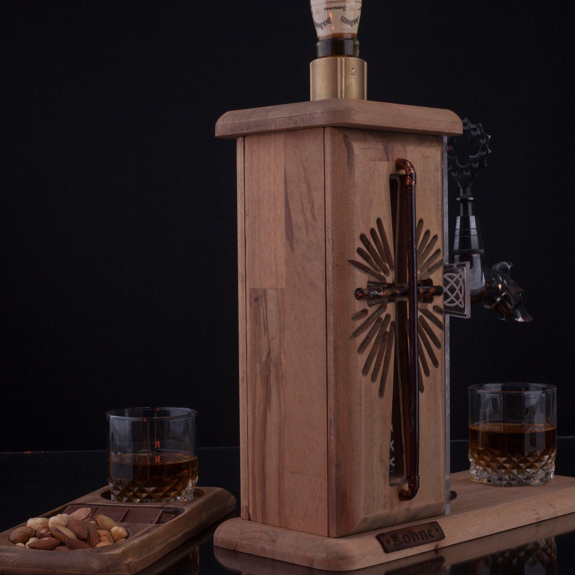 Cross Crucifix Viski Çeşmesi Oak & Eskitme Bakır Premium Viski Çeşmesi