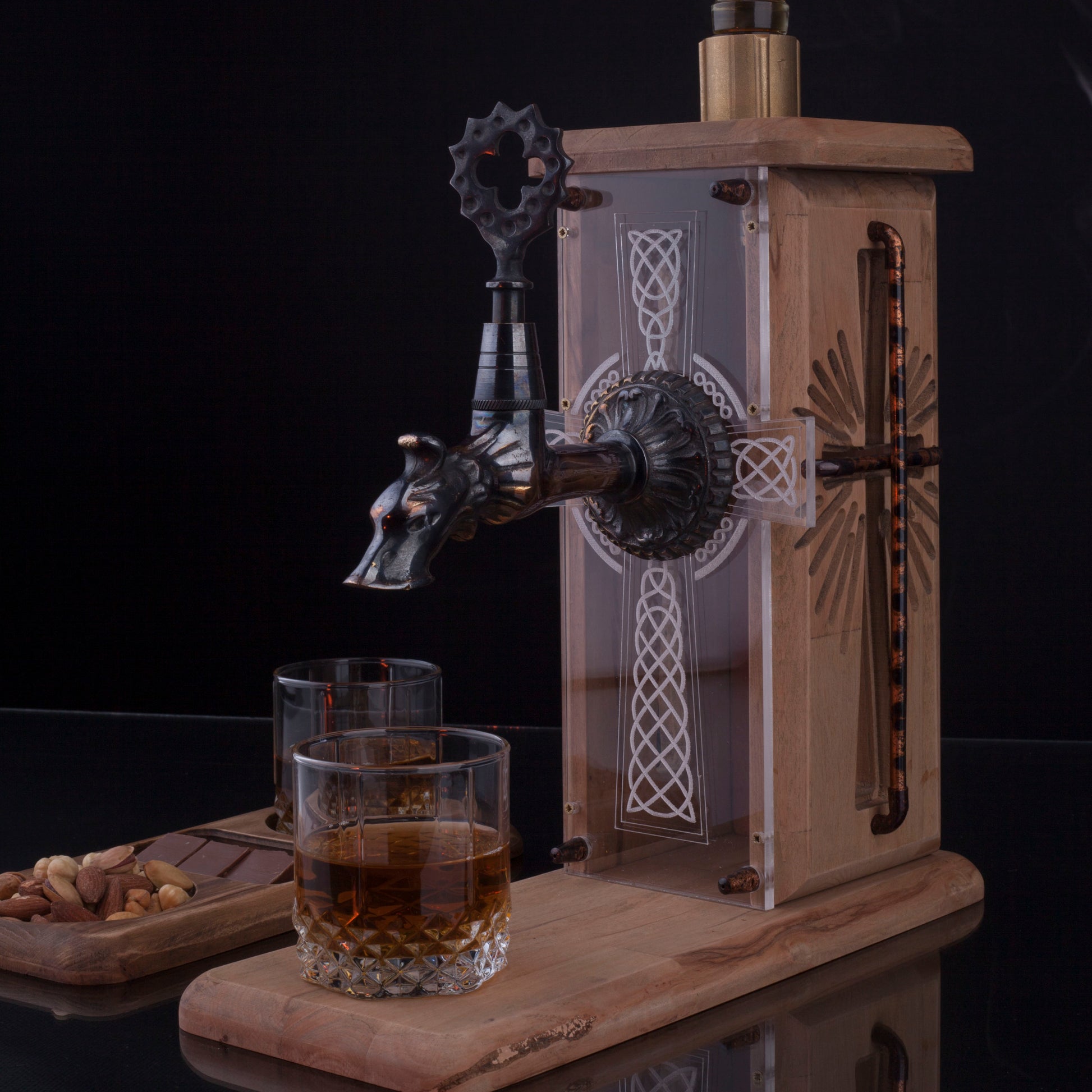 Cross Crucifix Viski Çeşmesi Oak & Eskitme Bakır Premium Viski Çeşmesi
