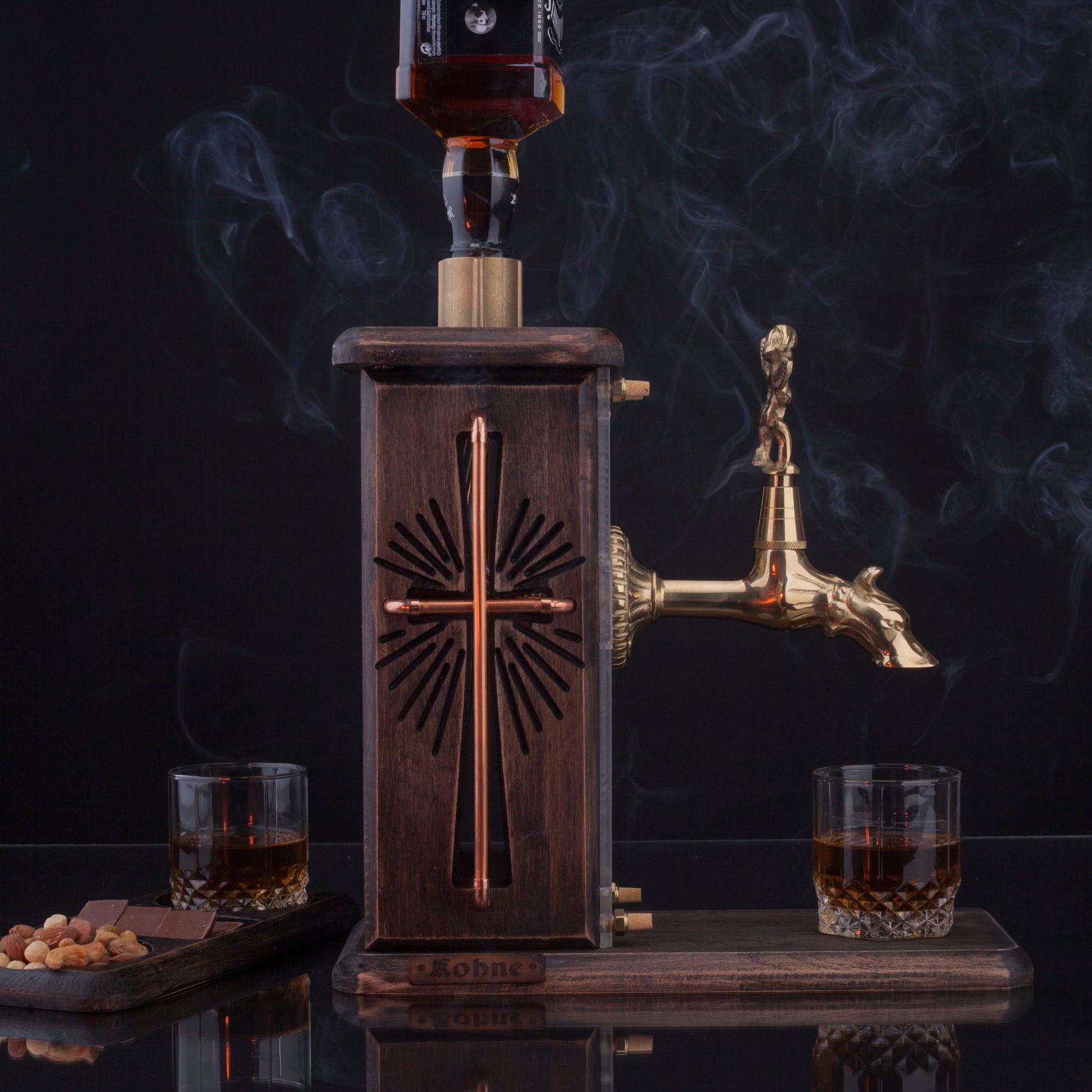 Cross Crucifix Viski Çeşmesi Siyah & Gold Premium Viski Çeşmesi