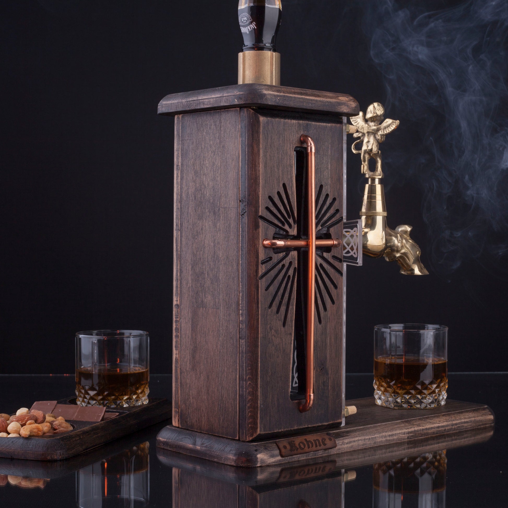 Cross Crucifix Viski Çeşmesi Siyah & Gold Premium Viski Çeşmesi