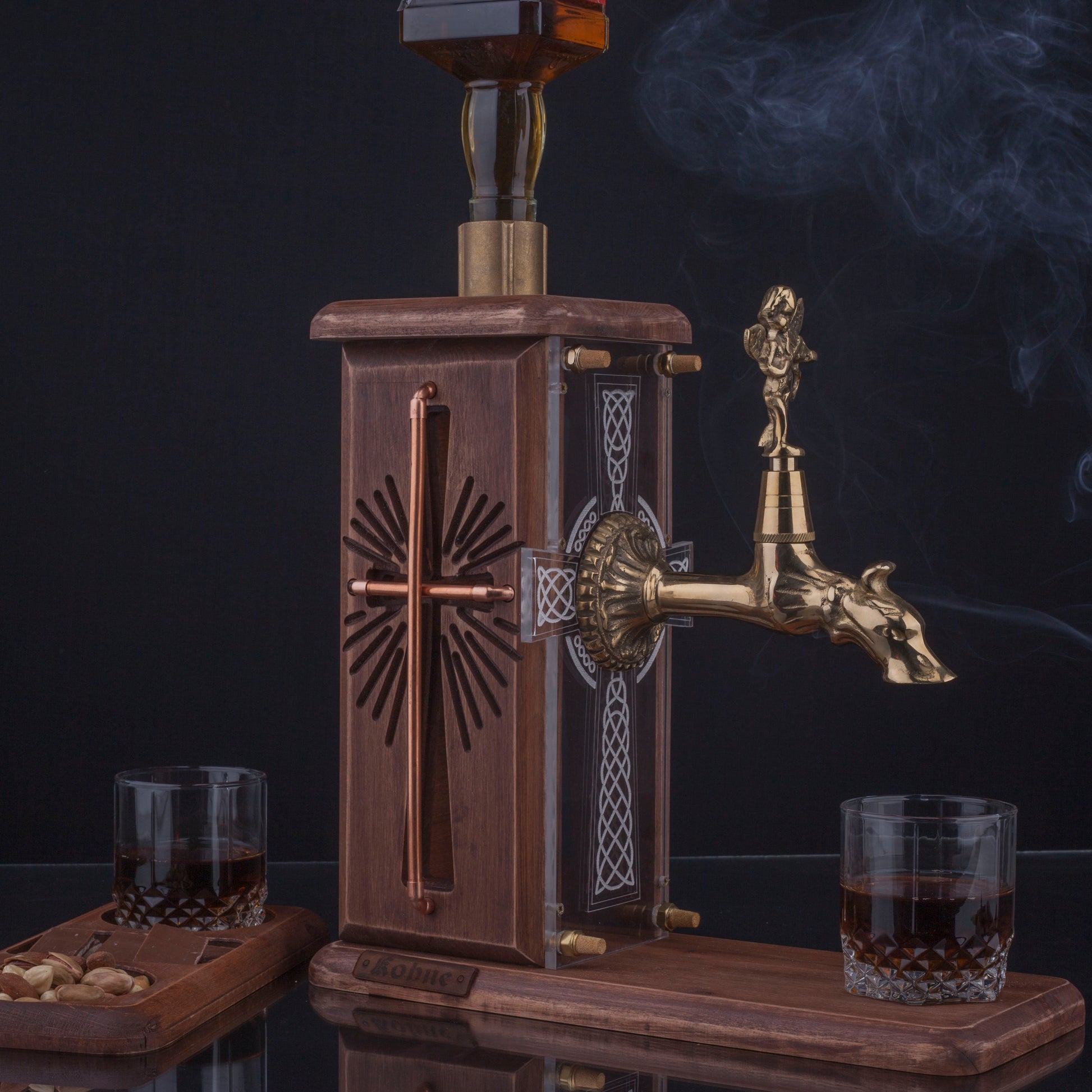 Cross Crucifix Viski Çeşmesi Kahverengi & Gold Premium Viski Çeşmesi