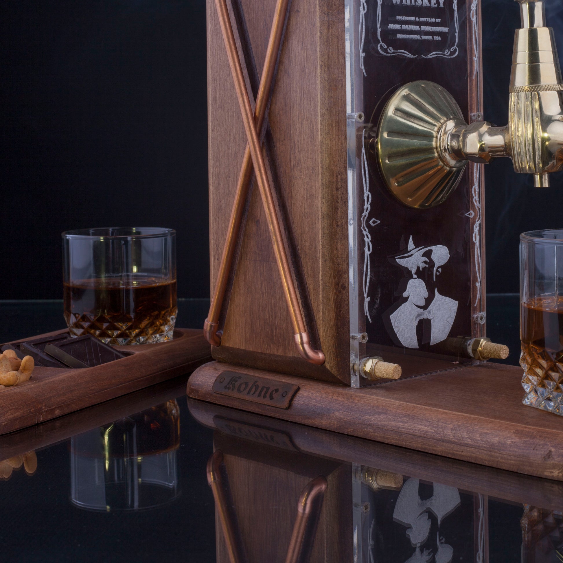 Kahve Altın Viski Çeşmesi (Jack Daniels Temalı)