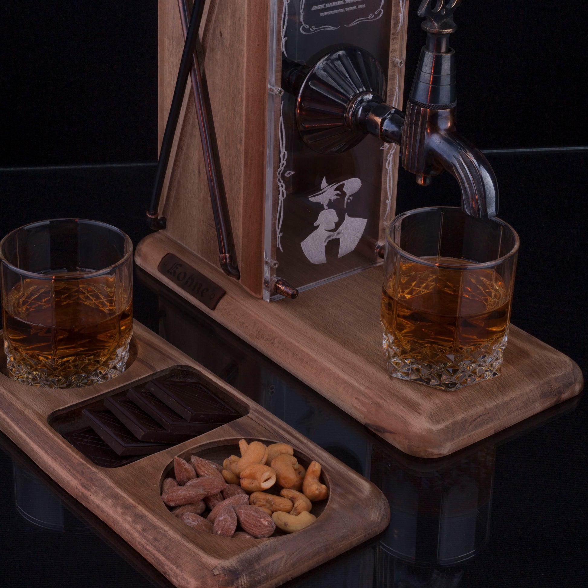 Oak Sİyah Viski Çeşmesi (Jack Daniels Temalı)