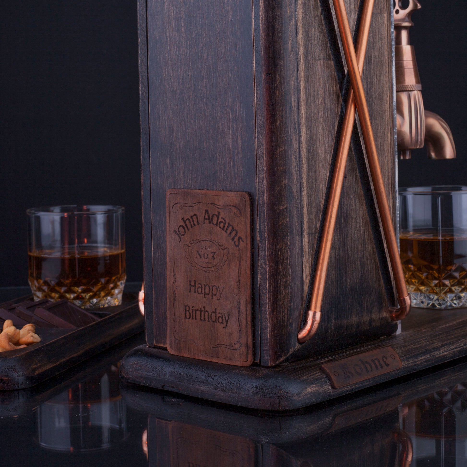 Siyah Bakır Viski Çeşmesi (Jack Daniels Temalı)