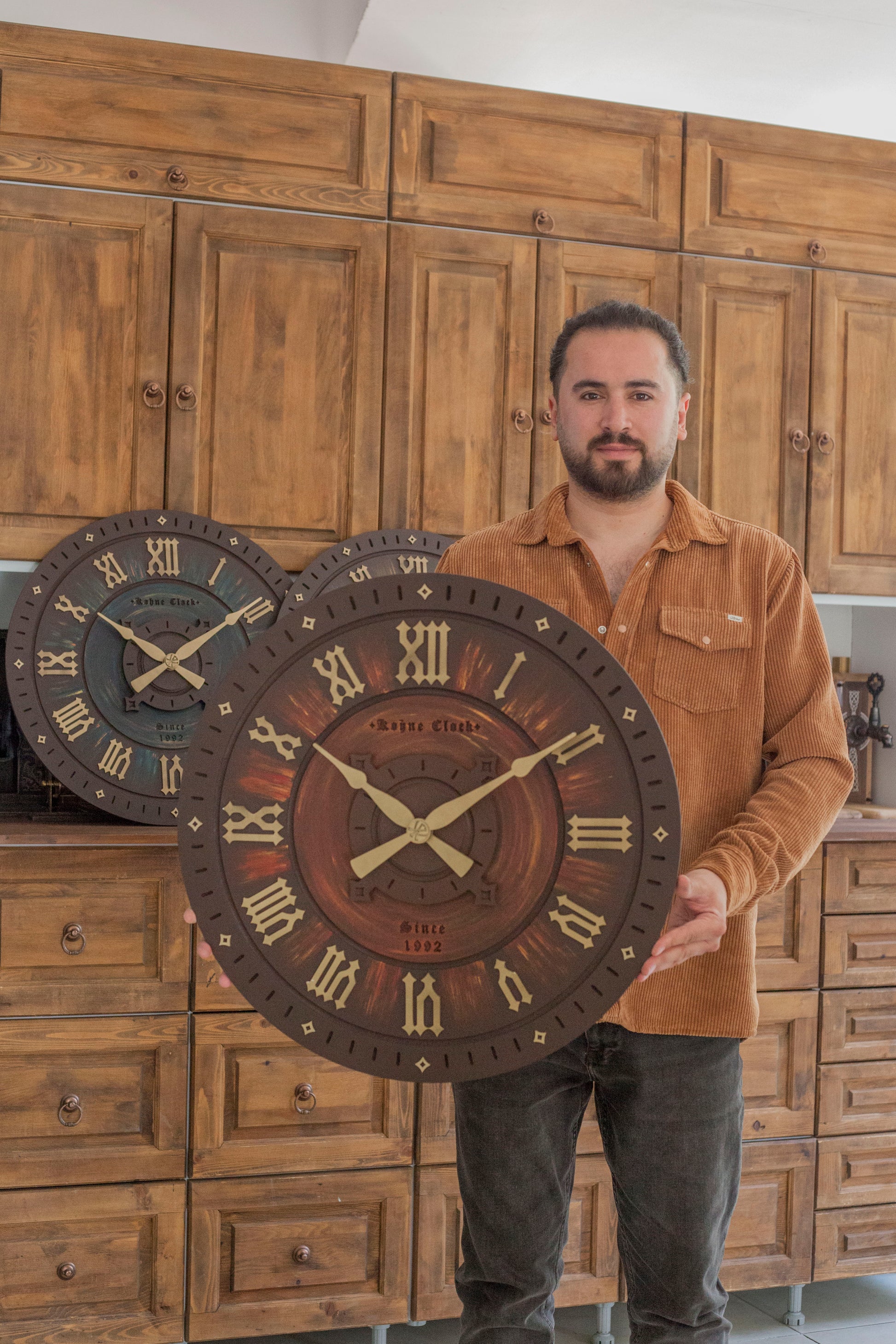 KohneAtelier CUT Duvar Saati bordo , Premium Duvar saati